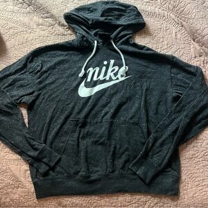 Nike Women's Sportswear Hoodie Lightweight Long Sleeve Hoodie